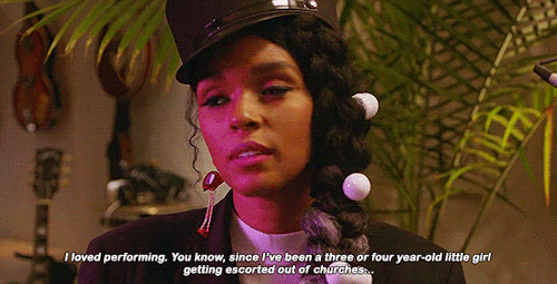 fallenvictory:“Janelle was such a cutie. She was always singing something.” - Janelle Mo