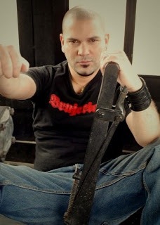 hausoflucichrist:  Guillermo Diaz 