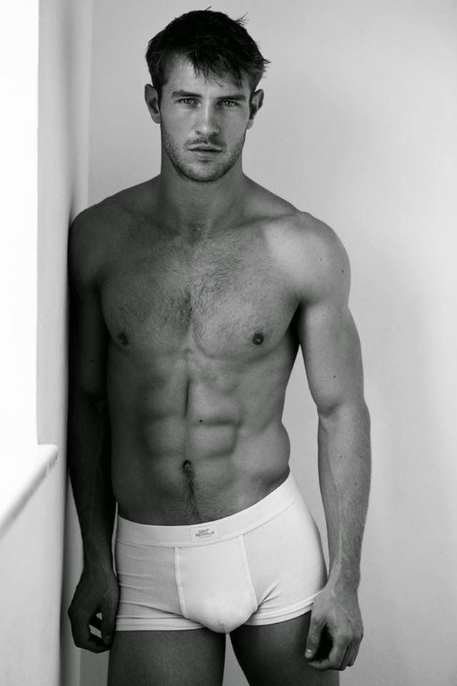 richporn:  Follow me for HOT guys and HOTTER sex! http://richporn.tumblr.com // Snapchat