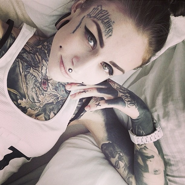 fox-goddess:  kev-n:  jonnytodd:  starstegosaurus:  Monami Frost  She is one amazing