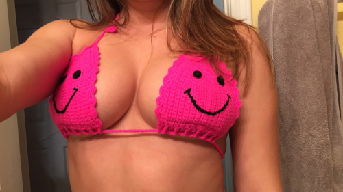 erinashford: Happy BoobsMy other accounts My nudes and videos are here hutt.co/erinashfordInstagram: