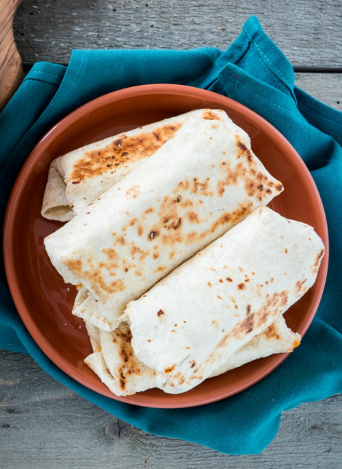 vegan-yums:  Mini skillet grilled chili cheese burritos 