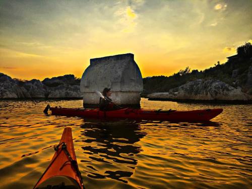 Tombs of ancient Lycia #kaş #likya⛵⚓ #kayaking_Turkey #challenge #mediterrean #kajakk #kajak #canoe 