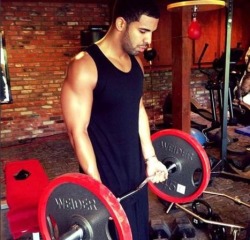 zooviette:  Drake - Body Appreciation Post