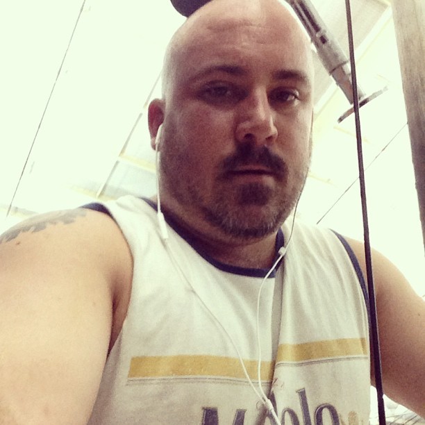 frodizzlecub:  Back in the gym. Every day this work week is the goal. 