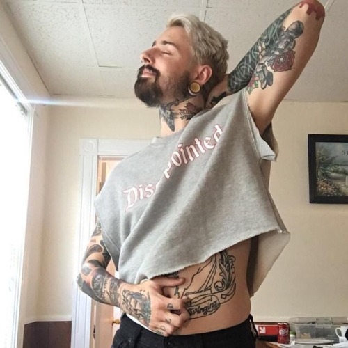 tattooed-disappointment: I made a crop top. Then I cut the sleeves off.