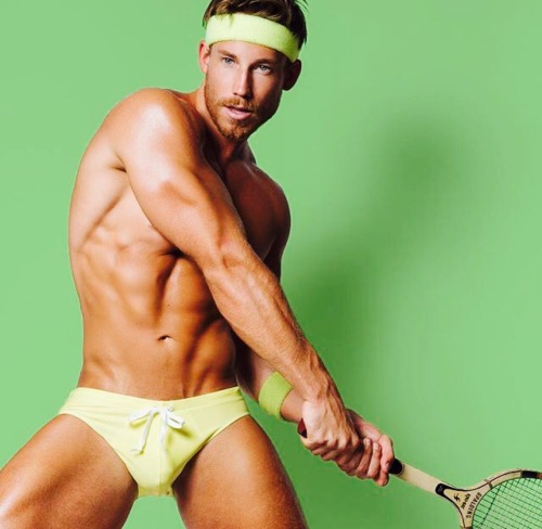 guydesires:  Calum Winsor 