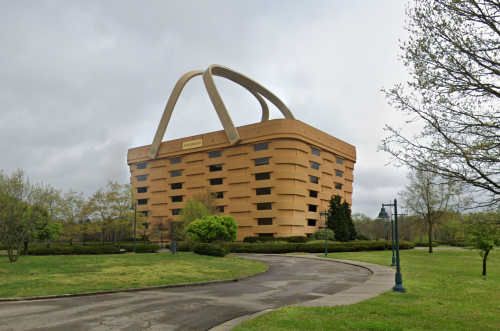 The Former Longaberger Baskets Headquarters Is Abandoned In Ohio.