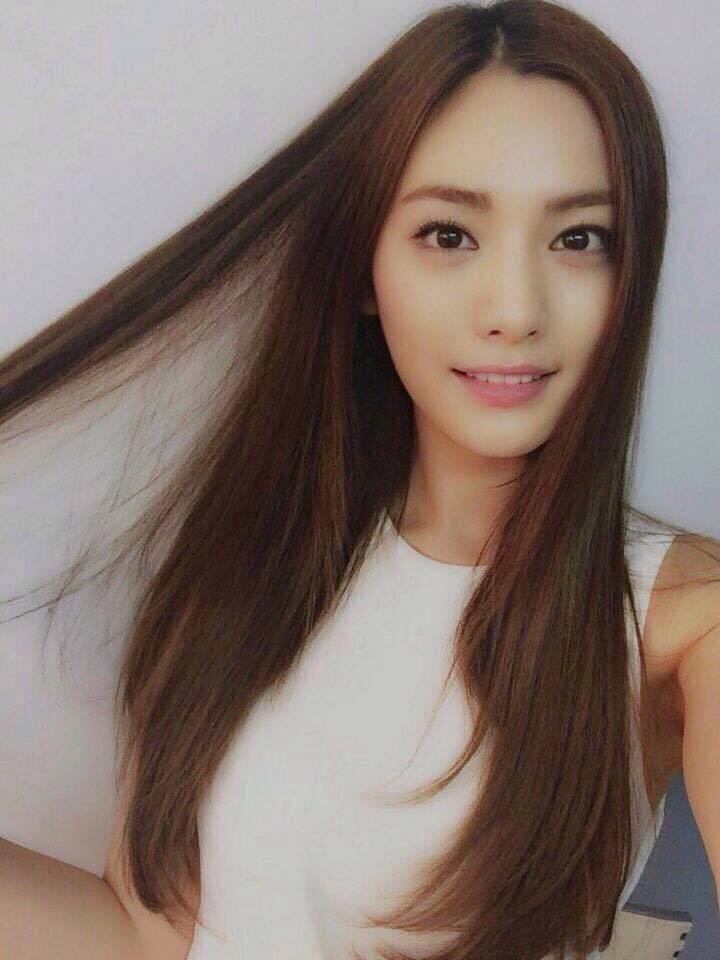  Nana shooting a commercial(?) in Tokyo 