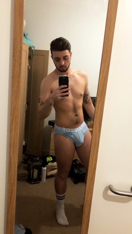 truzas-off: briefsboy25:    Http://truzas-off.tumblr.com 
