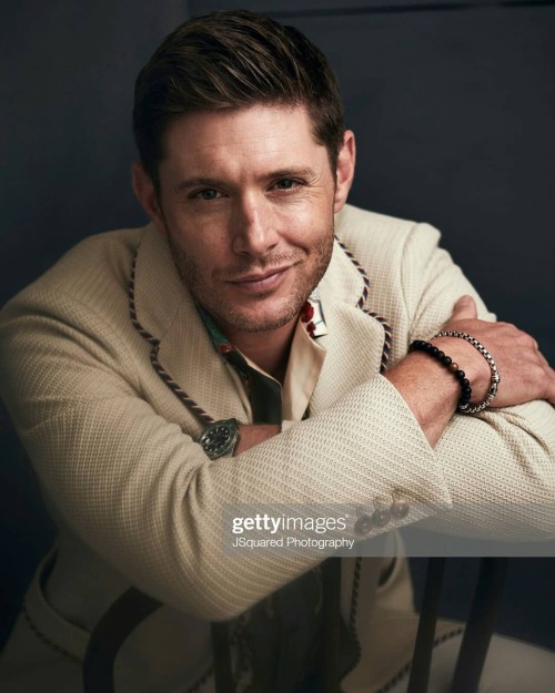 Breath In...look At Those Pics...breath Out...and Die Cause It's So HAAAAAWWWWT