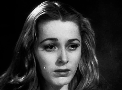 auldcine:Eleanor Parker in The Woman in White (1948)