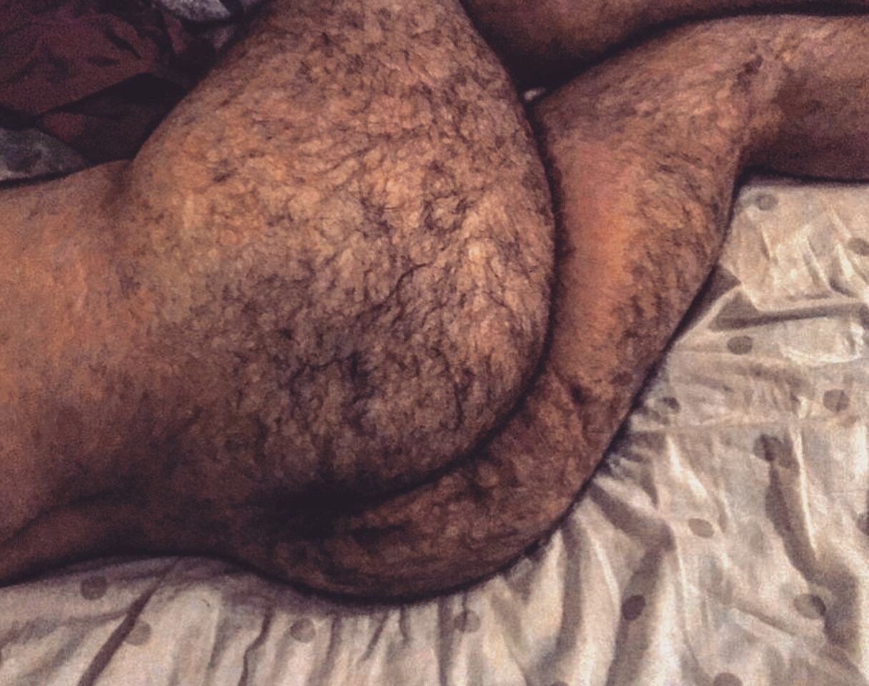 billymcdeath-sexualthings: exposedhugeguys:    Hairy almost chubby manly fuckable