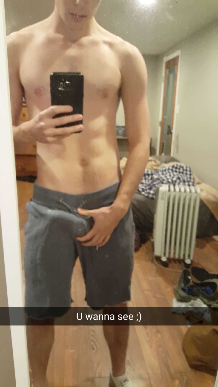 boytoythings:  STRANGE BOY FROM SNAPCHAT