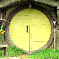 thearkenstone-ck: My Middle-earth Journey   ❁     Hobbiton -Door-Matamata / New Zealand (2015 September）   