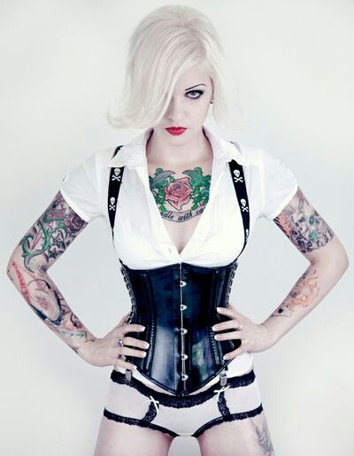 ilovetattoogirls