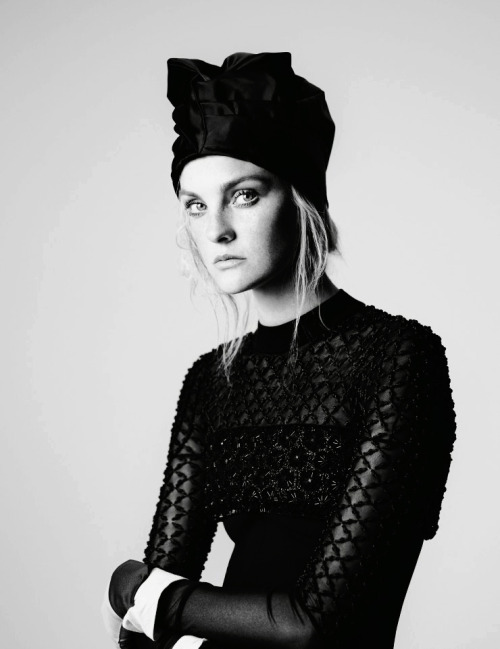 Sculpture Garden : Caroline Trentini by Willy Vanderperre for W Magazine May 2015
