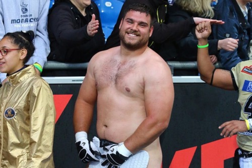 fhabhotdamncobs:    W♂♂F     (WARNING!   No “Pretty Boys” here.)  