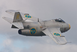 rocketumbl:  Saab J29 