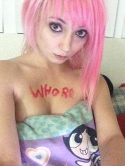 strawberrymewmew:  Hi :x  “Whore”