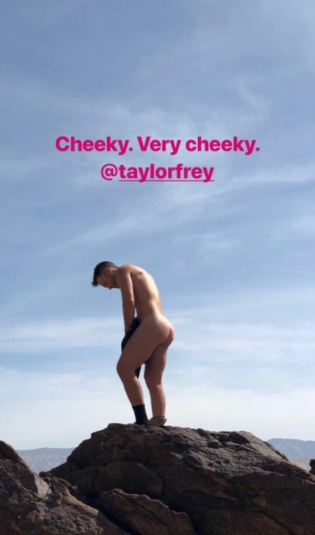 Naked taylor frey 