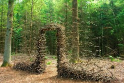 Itscolossal:  Gravity-Defying Land Art By Cornelia Konrads [Updated] 