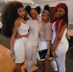 luvyourselfsomeesteem:  black girls together 