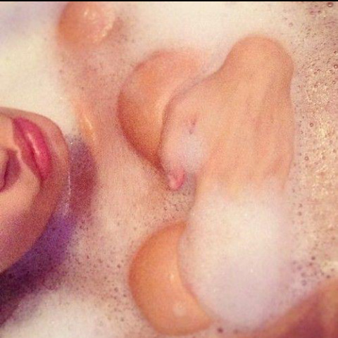 Porn photo Bath time