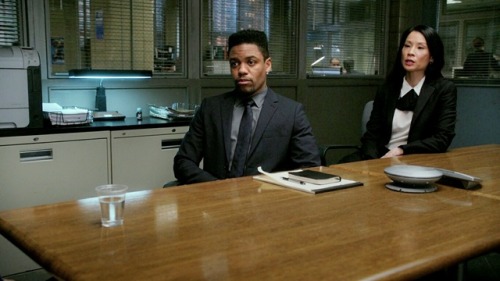 elementary-said-ni:Detective Watson and Detective Bell in “The Art of Sleights and Deception.”