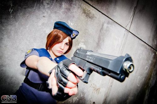 xcrow-woman:  My cosplay of Jill Valentine. I really love her and Resident Evil Saga ♥Cosplayer Photos and Page: https://www.facebook.com/pages/Agustina-Sol/482498998427380 -> Like and Visit :)