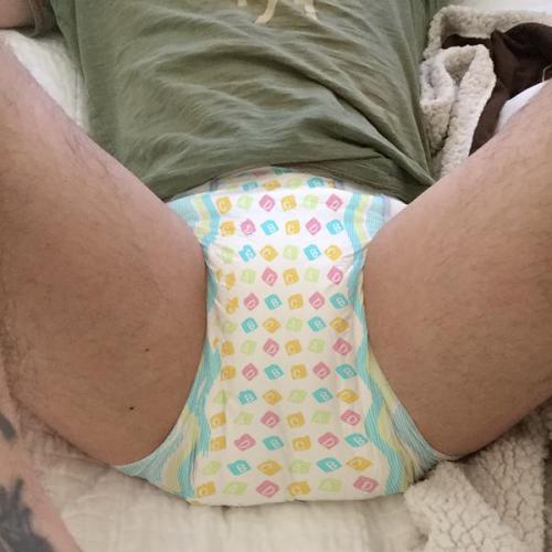 princess-sweetpea0x:  missmollypants:  bigwinnethepoohbear:  barebumdiapers.com/twitter.com/