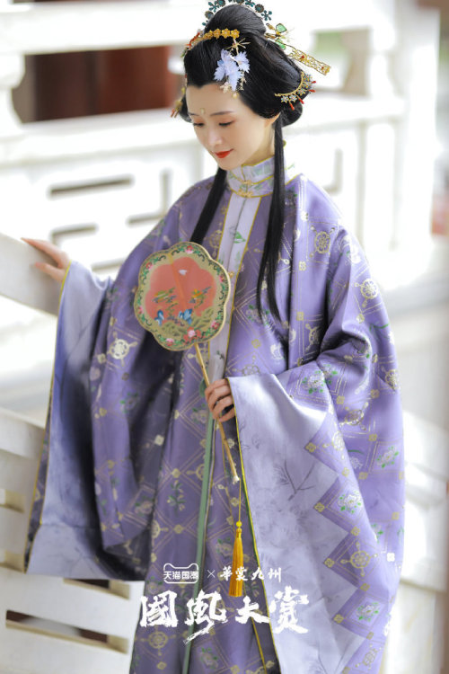 hanfugallery:chinese hanfu by 国风大赏