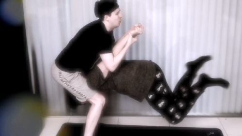 snekdan:someone who doesn’t watch dan and phil, explain what is happening here fbdgshsbsvz
