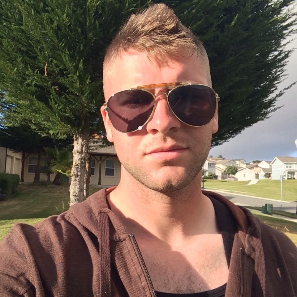 soldierfromthecountry:  Check out my Country Boys! Also offering the finest men