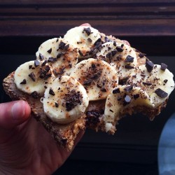 healthy-free-soul:  tuxarina:  atlas41x80  This is no atlas my friend, this is my glorious pic of toast