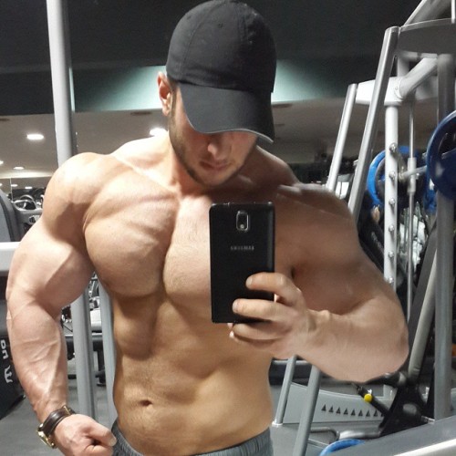 drwannabe:  Harun Yilmaz 