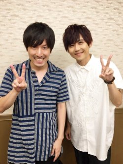 Kaji Yuuki (Eren) shares a new photo alongside SnK anime soundtrack composer Sawano Hiroyuki! They were together for a Blue Exorcist event (Sawano is also composer while Kaji plays the character Miwa Konekomaru).Update: Added a goofier version via Sawano’