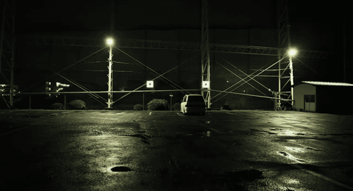 ishida:  cineraria:  Night Stroll on Vimeo 水たまりの反射とか、どうやるんだろう。