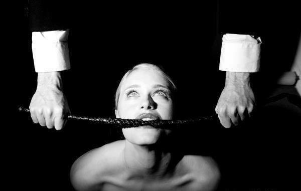 Sumisa Lily's Surrender