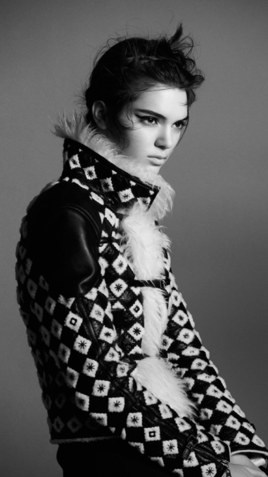 Kendall Jenner Lockscreens (iPhone 5/5s/5c)