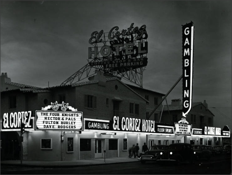 1950sunlimited:  El Cortez Hotel at night, 1950s Las Vegas, Nevada 