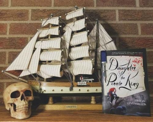 Go check out our 5 bard review of #daughterofthepirateking by @tricialevenseller#dotpk is in my to