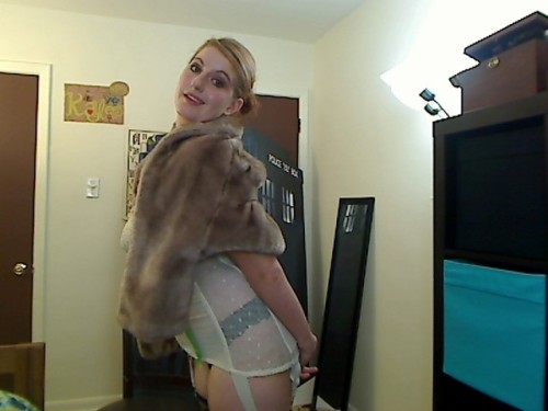 kayleepond:  I was feeling quite frisky yesterday while wearing this sexy vintage lingerie and accidentally worked myself up into a bit of a frenzy. I couldn’t keep my hands off of my body as I swayed to sexy music and once I started to touch myself