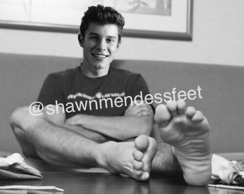 XXX shawnmendessfeet:  Okay so I lied!!!!  Shawn photo