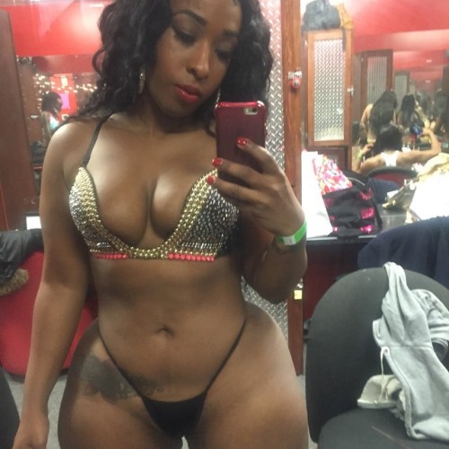 foreverkarizma:  Ms. Alottabooty