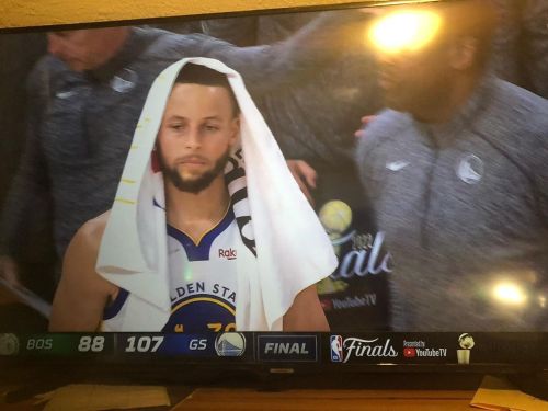 Warriors win Game 2 at the score of 107-88. Series tied 1-1. #nbafinalshttps://www.instagram.com/p