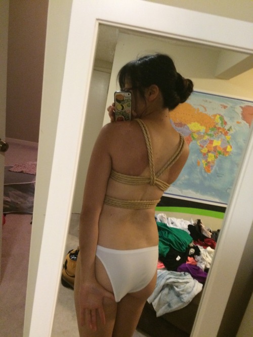 sekushipaichi: Got my first sunburn/super adult photos