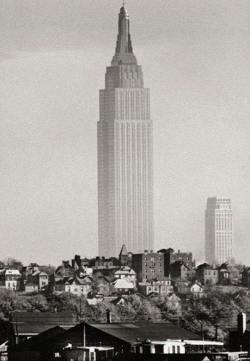 urbanicons:Empire State Building, 1941