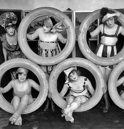  Mack Sennett girls in costume circa 1919. 