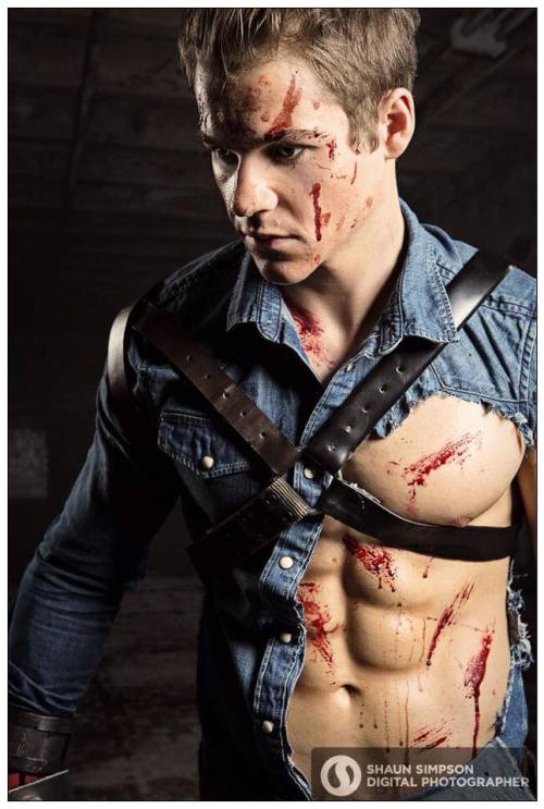 Model: Michael Hamm Cosplay: Ash Williams porn pictures